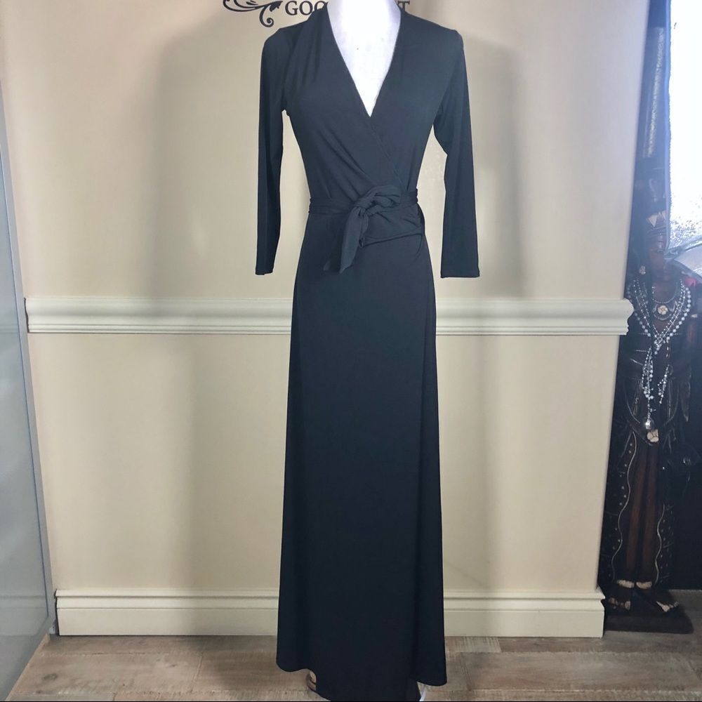 Julian Chang black long sleeves wrap maxi  dress S